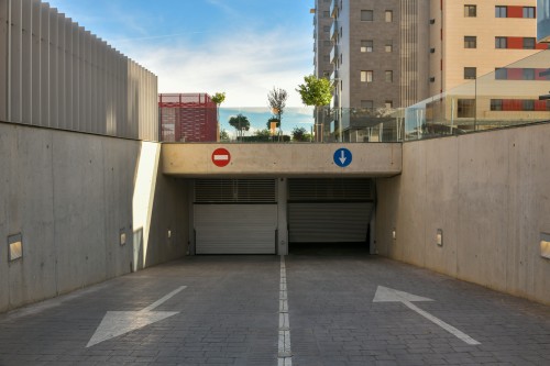 Garajes Pineda Parque - Galería de imágenes