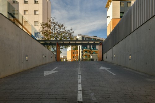 Garajes Pineda Parque - Galería de imágenes