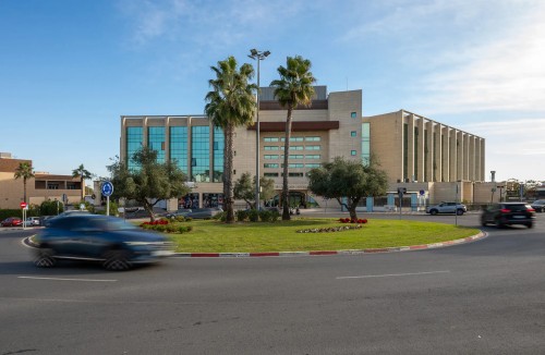 Garajes Edificio Centris I - Galería de imágenes