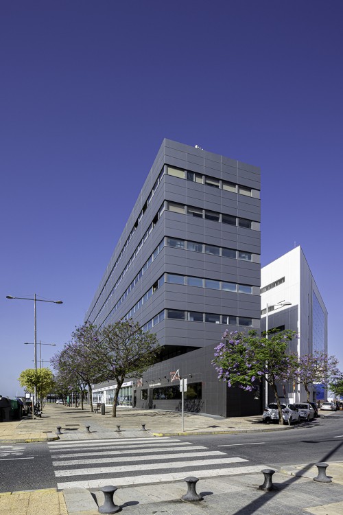 Locales Edificio Insur Huelva - Galería de imágenes
