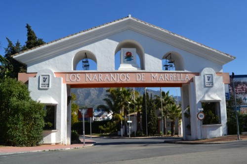 Los Naranjos Singles - Galería de imágenes